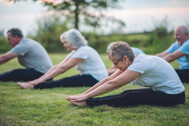 Yoga - Activité résidence Senior Cazam